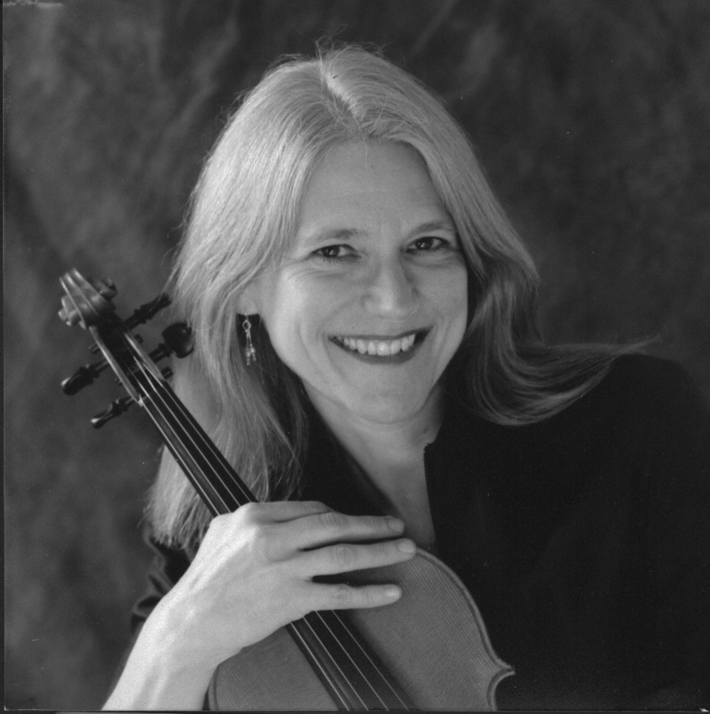 フィギュリン　オーケストラ Laurie Kennedy, principal viola | Portland Symphony